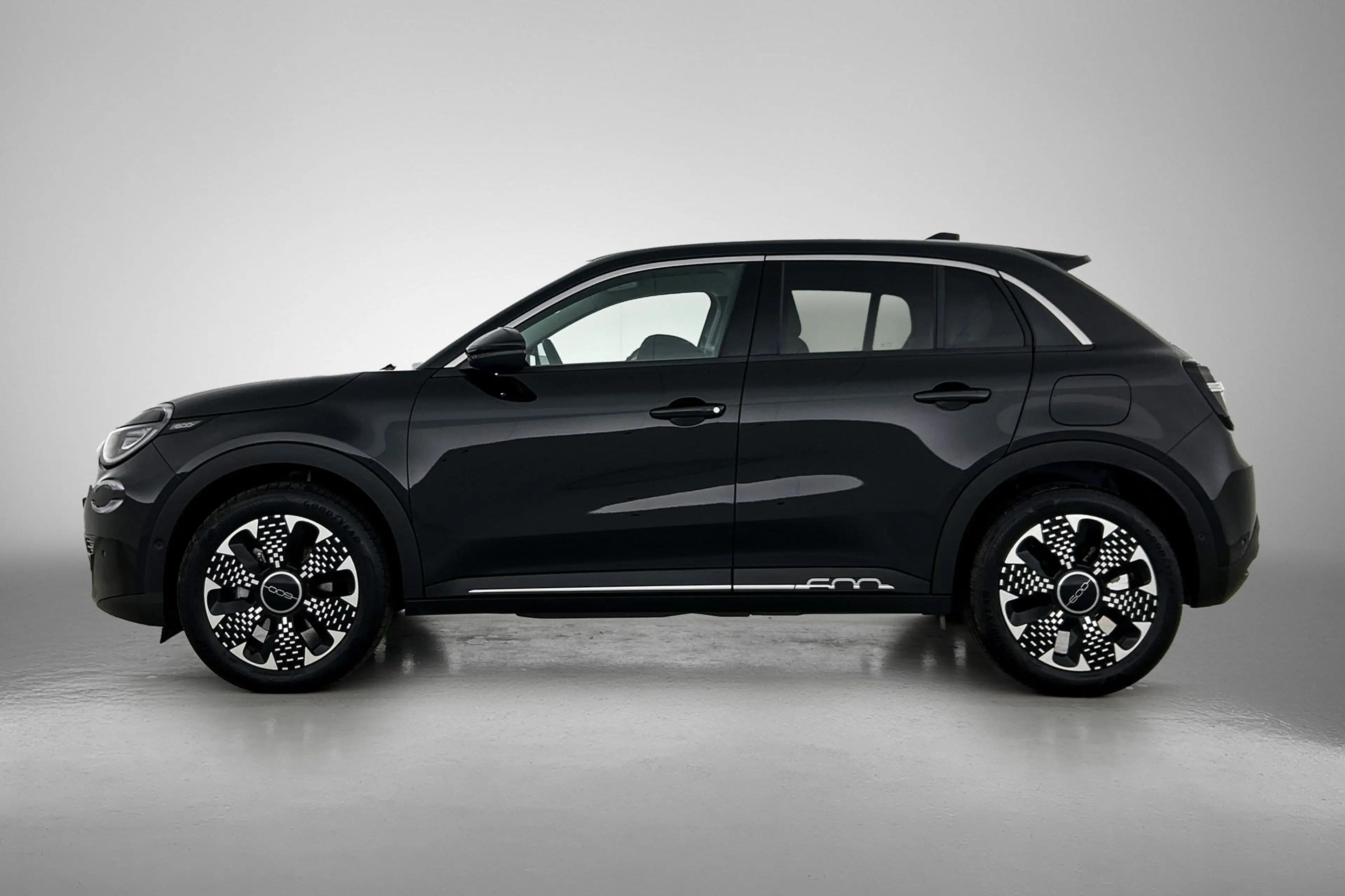 Fiat 600 1.2 Hybrid La Prima Keyless, CarPlay, Massage Bij — photo 3