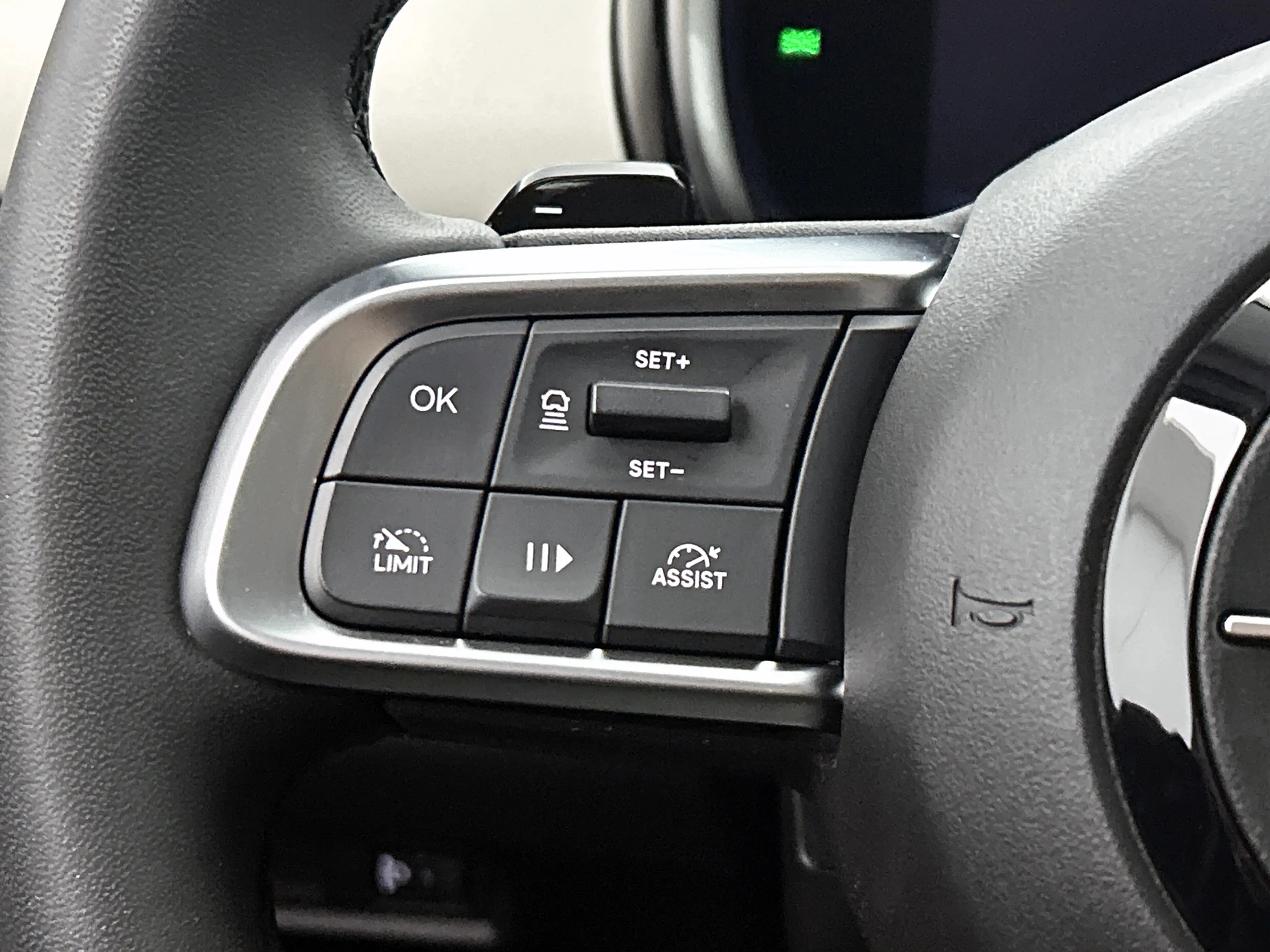 Fiat 600 1.2 Hybrid La Prima Keyless, CarPlay, Massage Bij — photo 10