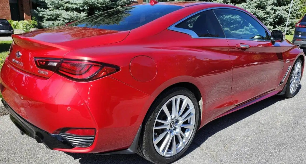 Infiniti Q60 fotografie Infiniti Q60