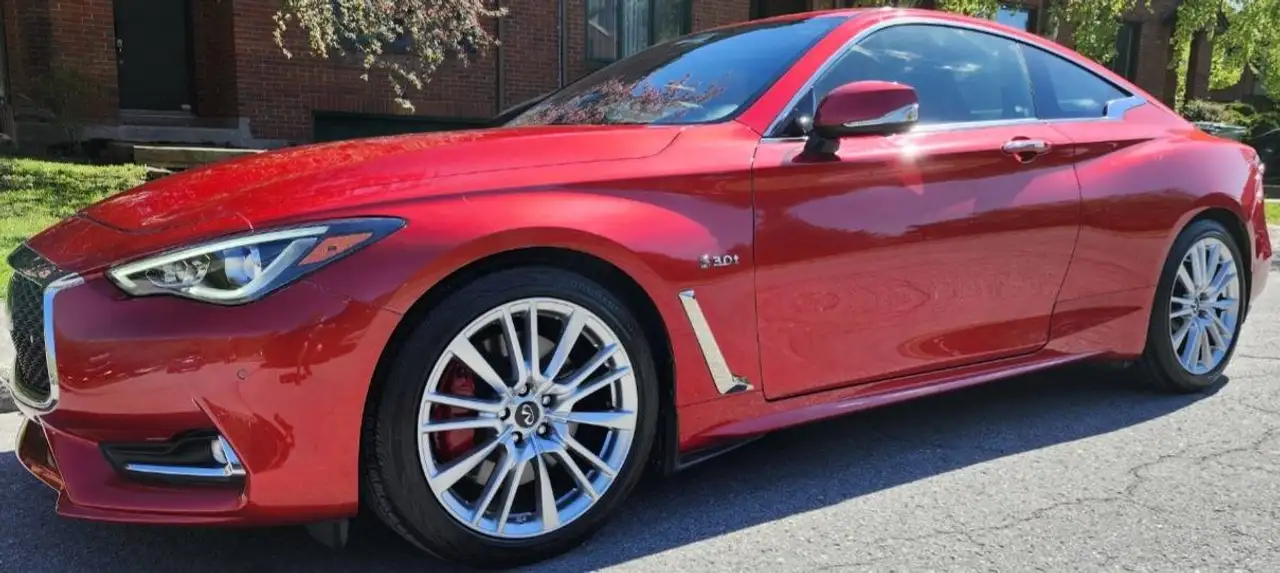 Infiniti Q60 fotografie Infiniti Q60