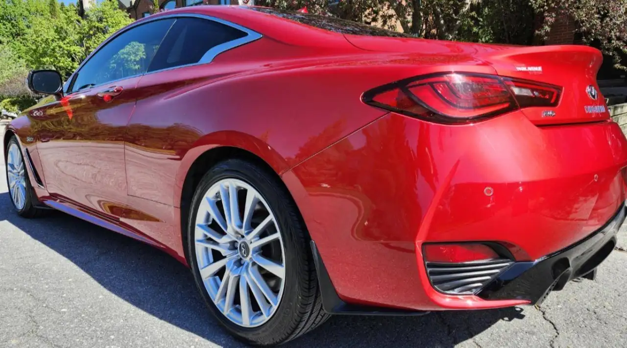 Infiniti Q60 fotografie Infiniti Q60