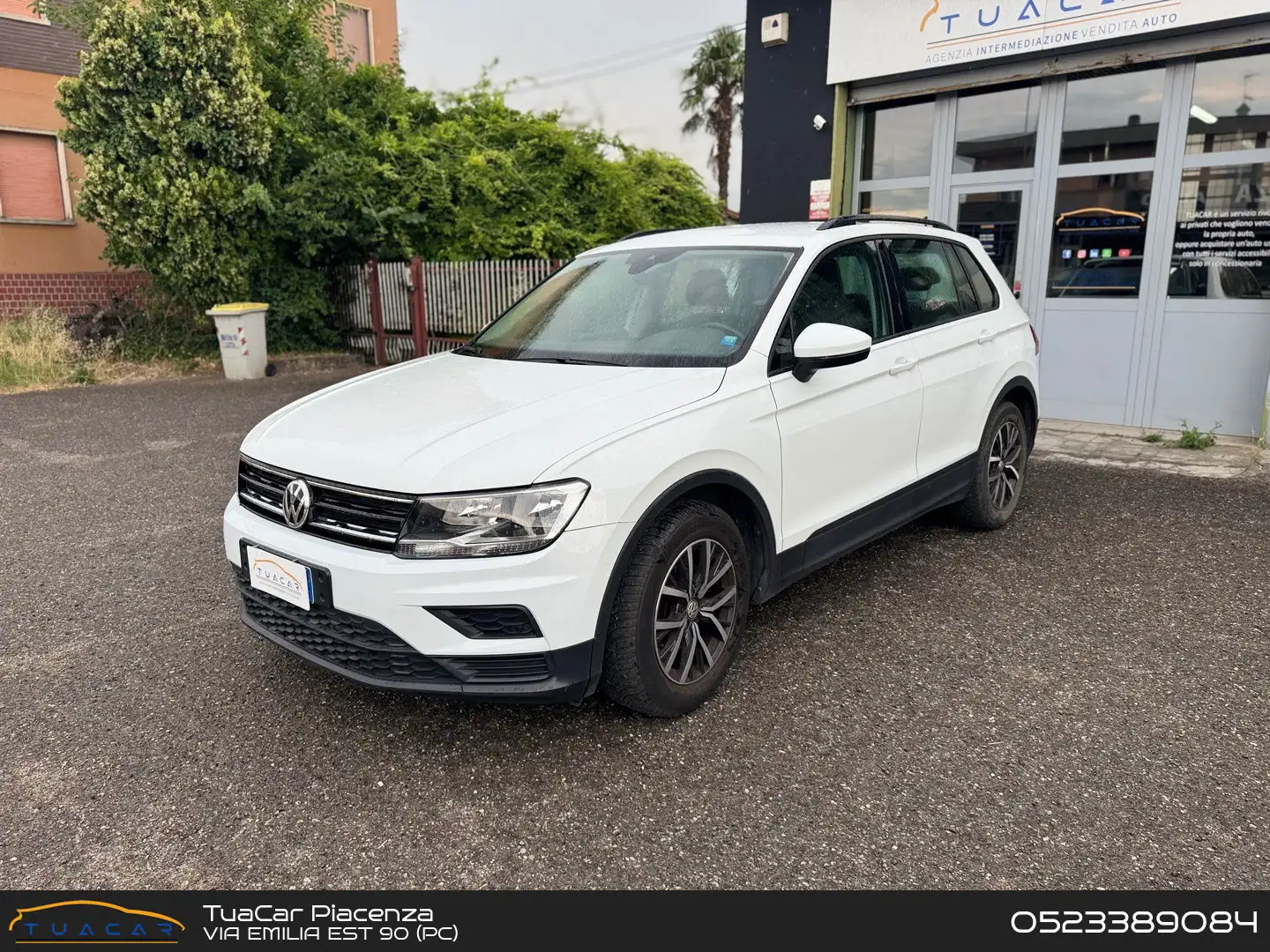 Volkswagen Tiguan Urban 1.6 TDI Blanc - 1
