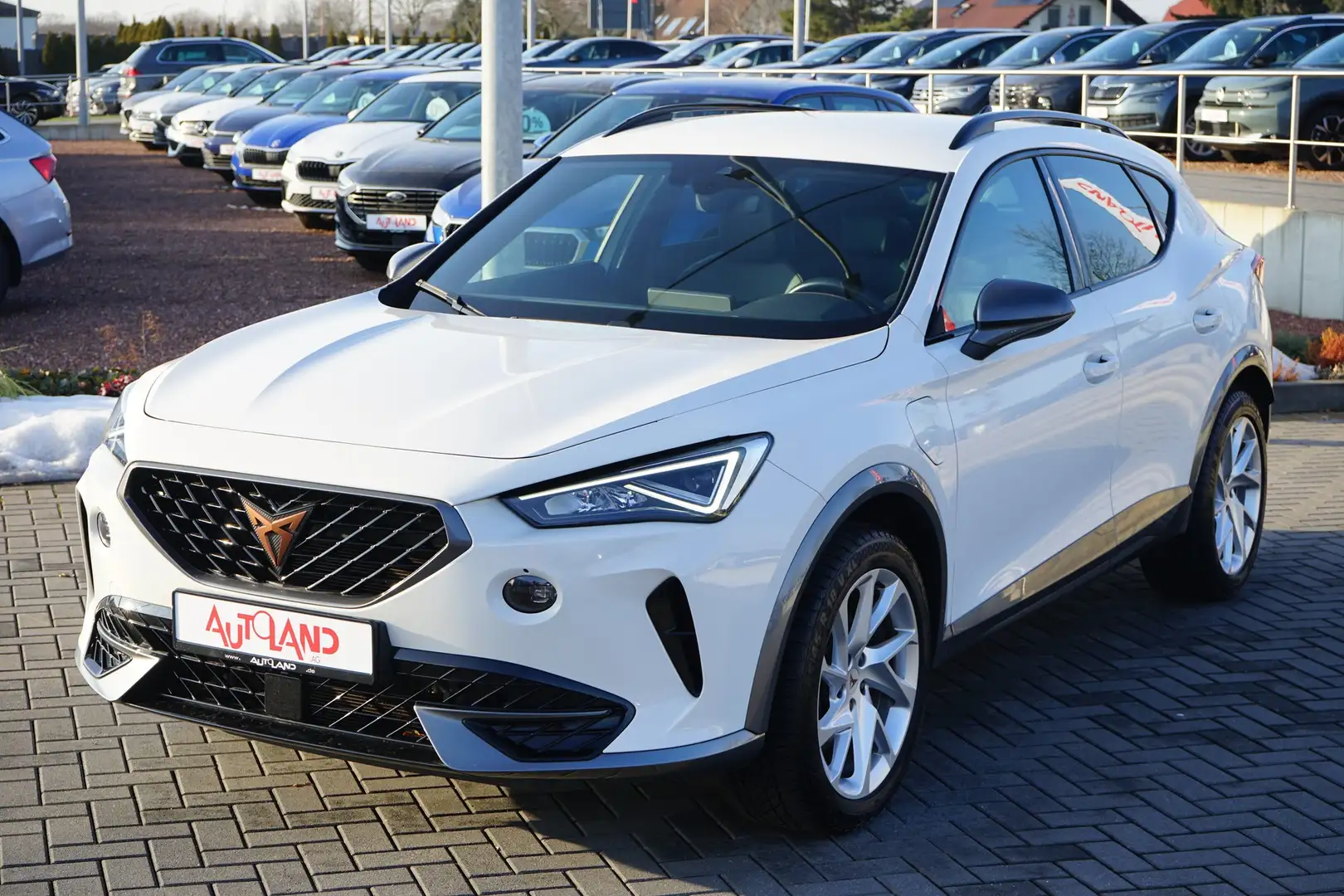 CUPRA Formentor 1.4 Hybrid ACC LED DAB PDC Weiß - 2