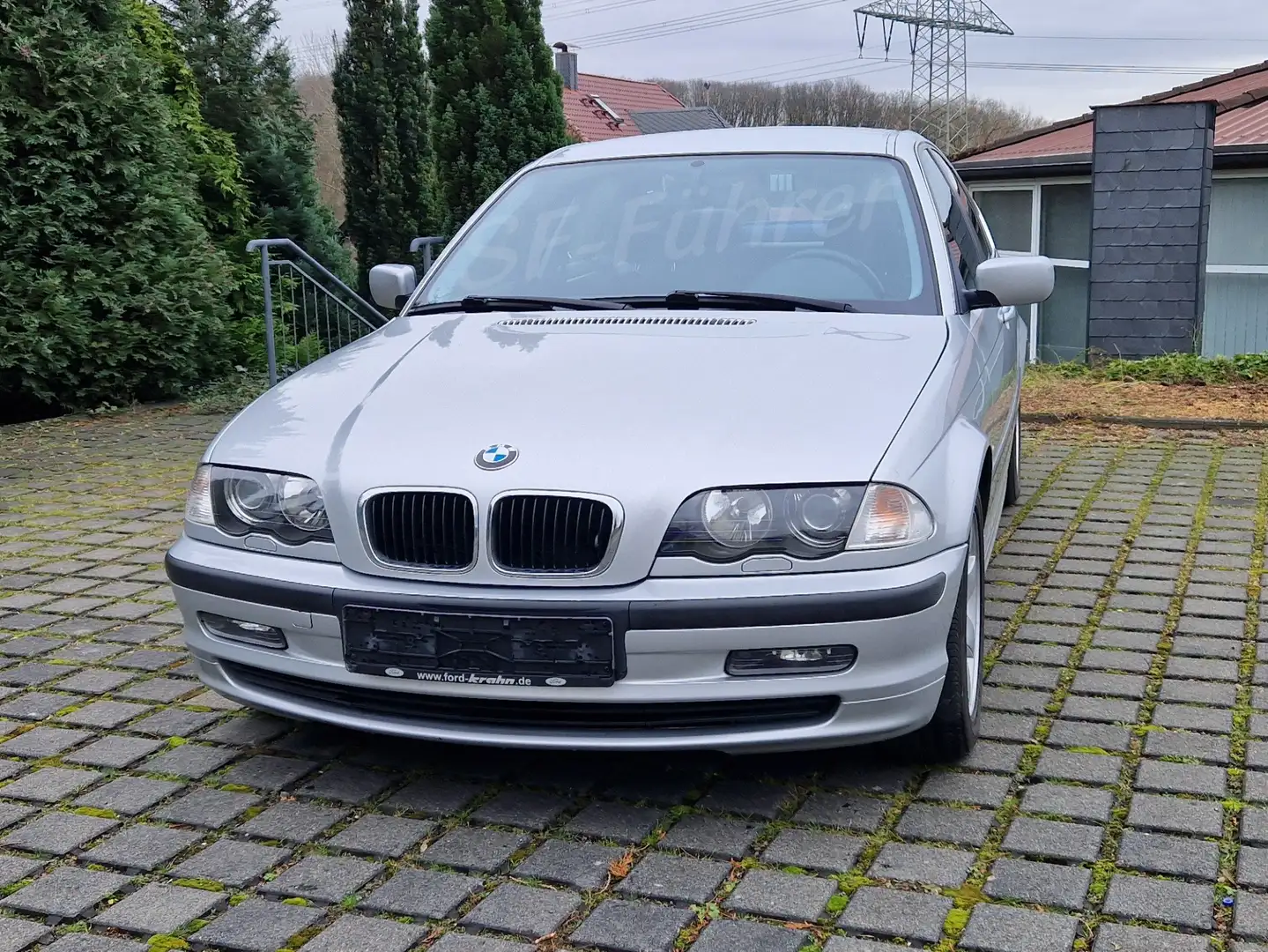 BMW 320 🚗 320i, Xenon, Teilleder, Sportsitze 🚗 Gris - 1