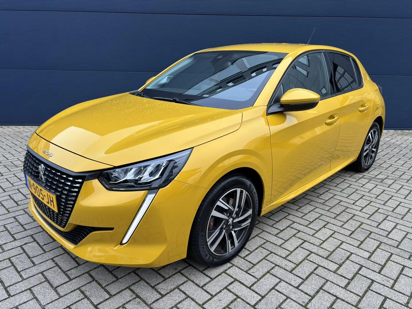 Peugeot 208 1.2 PureTech 100pk Allure | Apple Carplay/Android Jaune - 2