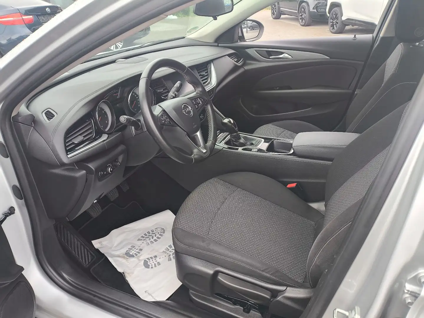 Opel Insignia B, OPA AUTO,1 HD,KLIMA,SITZHEIZUNG,ALU Silber - 2