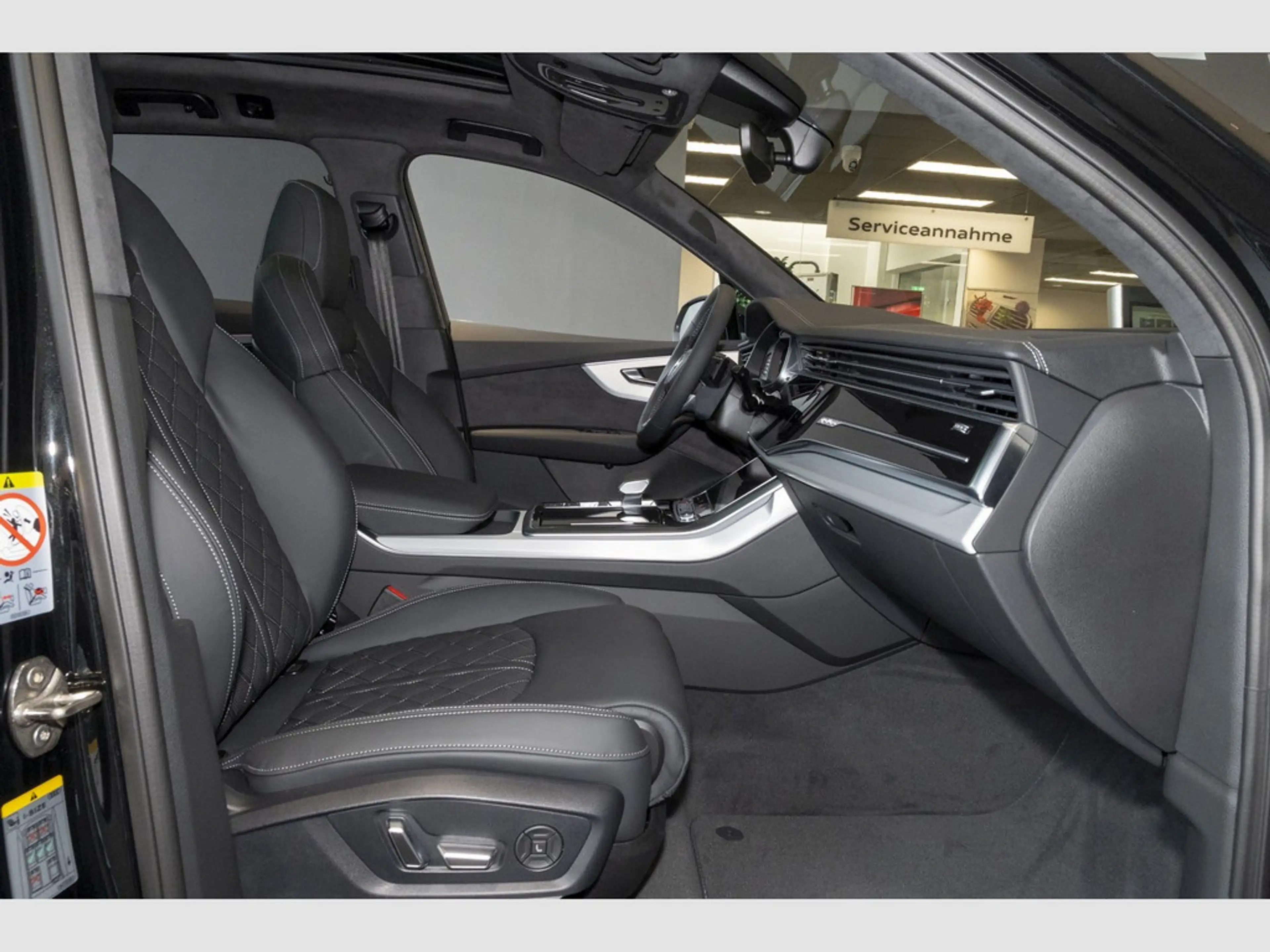 Audi SQ7 SUV TFSI 373 kW tiptronic Head-Up/Assistenzpaket plus/Pano/AHK — photo 8
