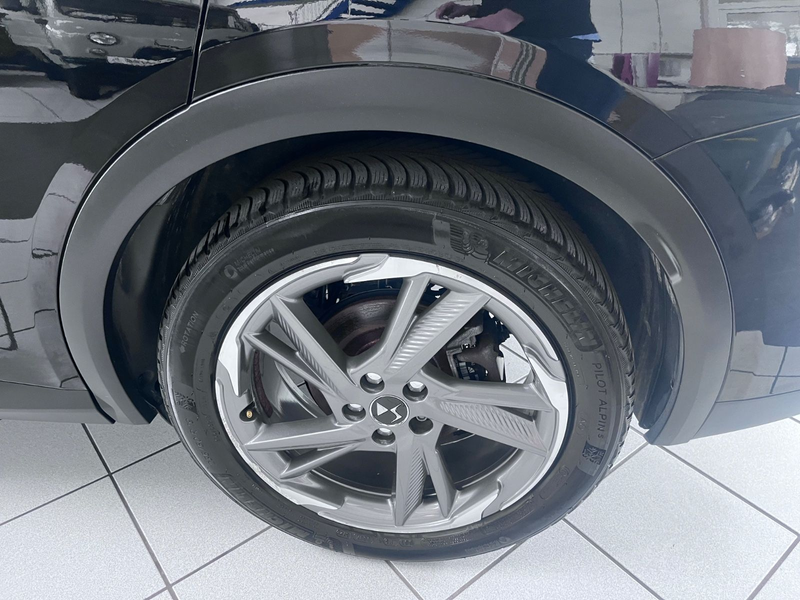 DS Automobiles DS 7 Crossback DS 7 Crossback E-Tense 4x4 So Chic — photo 9