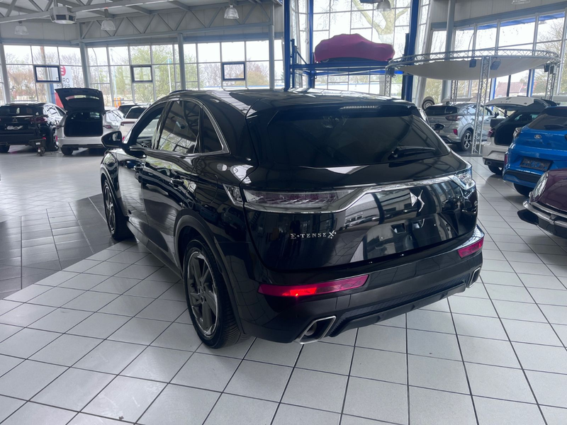 DS Automobiles DS 7 Crossback DS 7 Crossback E-Tense 4x4 So Chic — photo 8