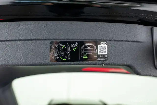 Audi A6 view 10