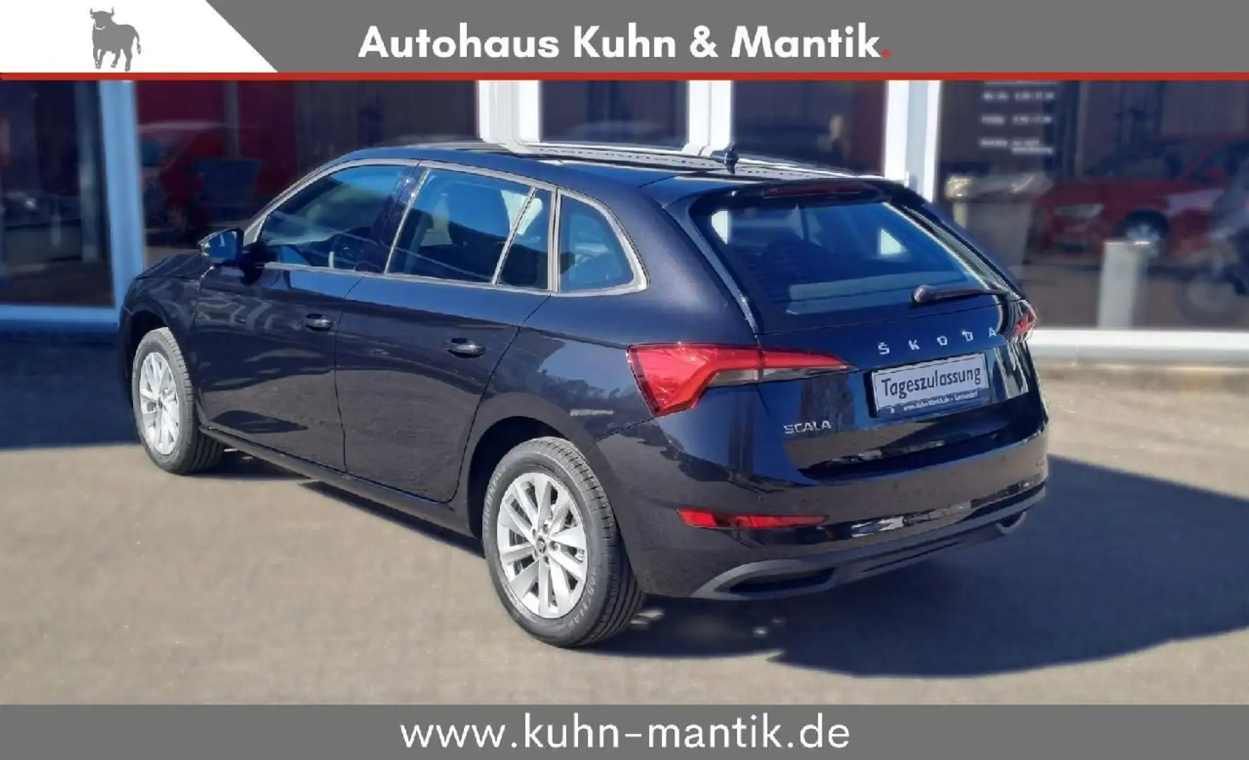 Skoda Scala Ambition 1.0 TSI DSG/PDC/SMARTLINK/LED Zwart - 2