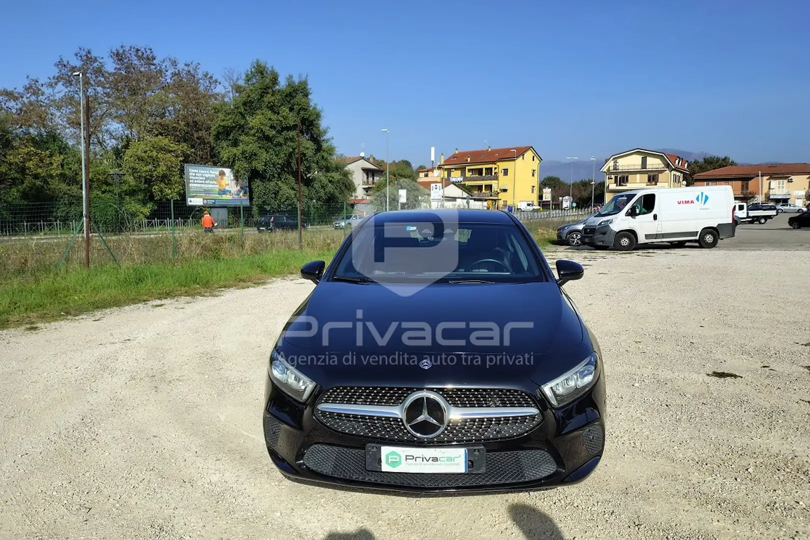Mercedes-Benz A 180 A 180 d Automatic Business Schwarz - 2