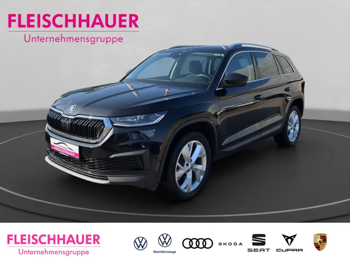 Skoda Kodiaq Tour 2.0 Clever TSI 4x4 DSG+PANORAMAD+AHK Schwarz - 1