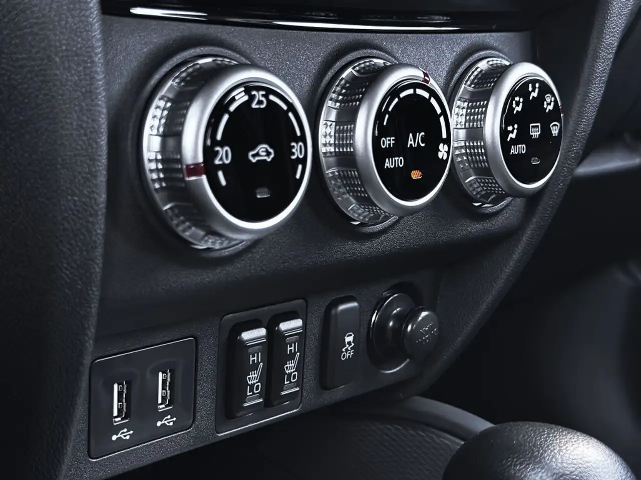 Mitsubishi RVR снимка Mitsubishi RVR