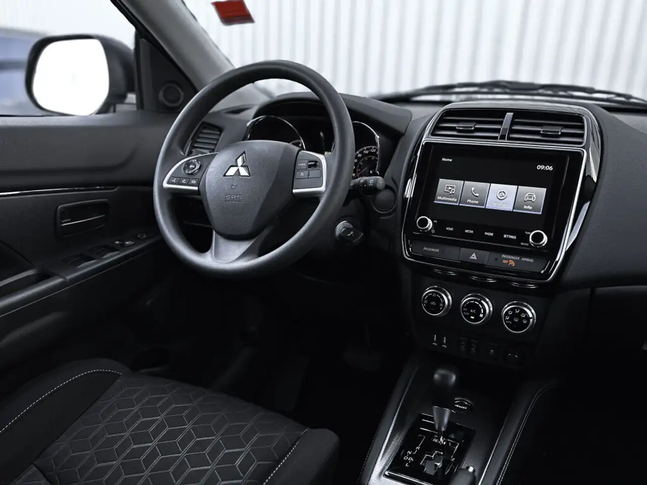 Mitsubishi RVR снимка Mitsubishi RVR
