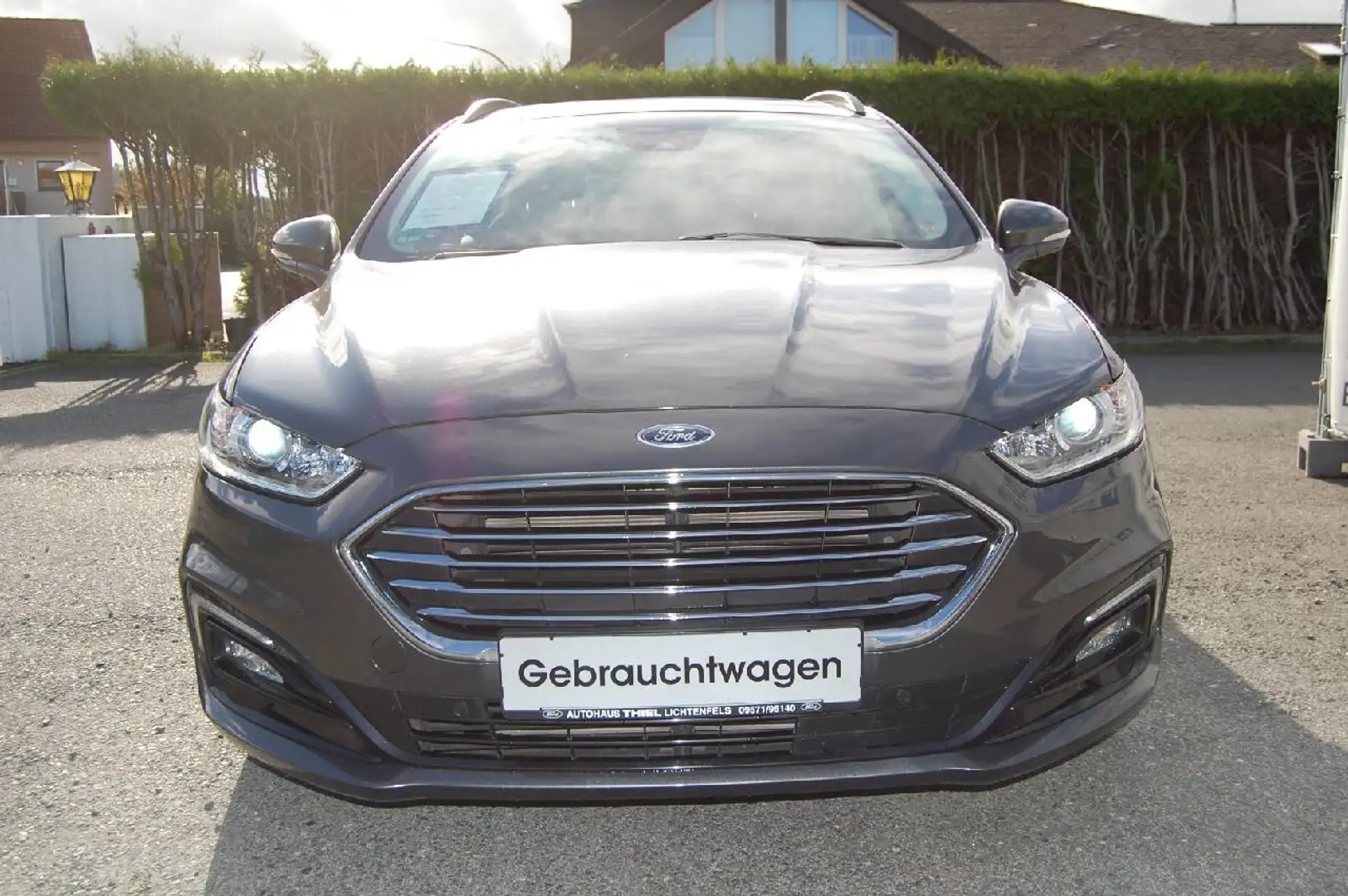 Ford Mondeo Mondeo 2.0 Hybrid Trend (EURO 6d-TEMP) Grau - 2