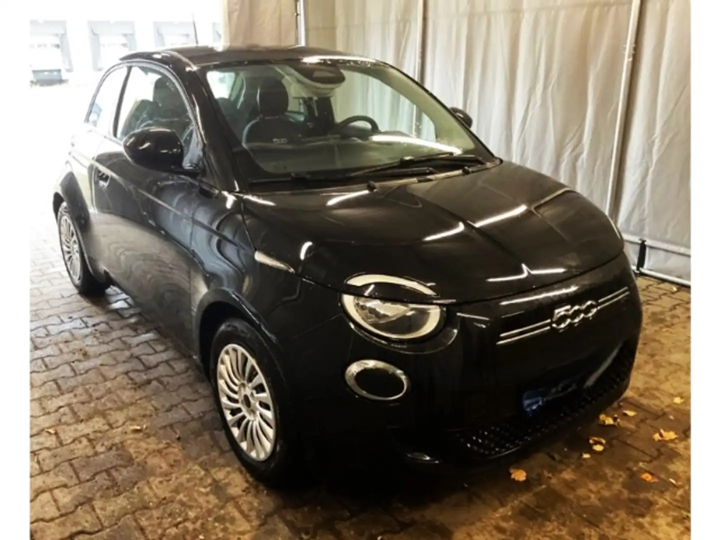 Fiat 500e e Neuer Action Automatik Komfort,-Radio,-Winter-Pa Schwarz - 2