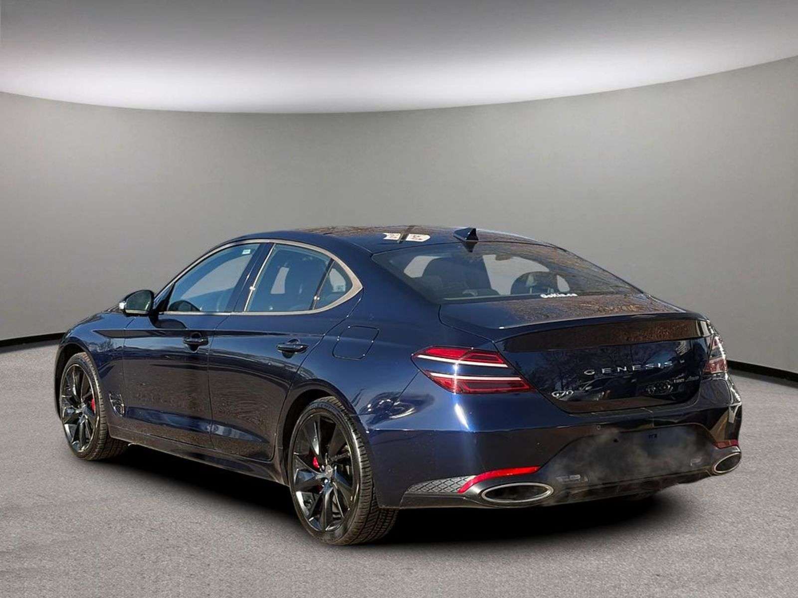 2023 Genesis G70