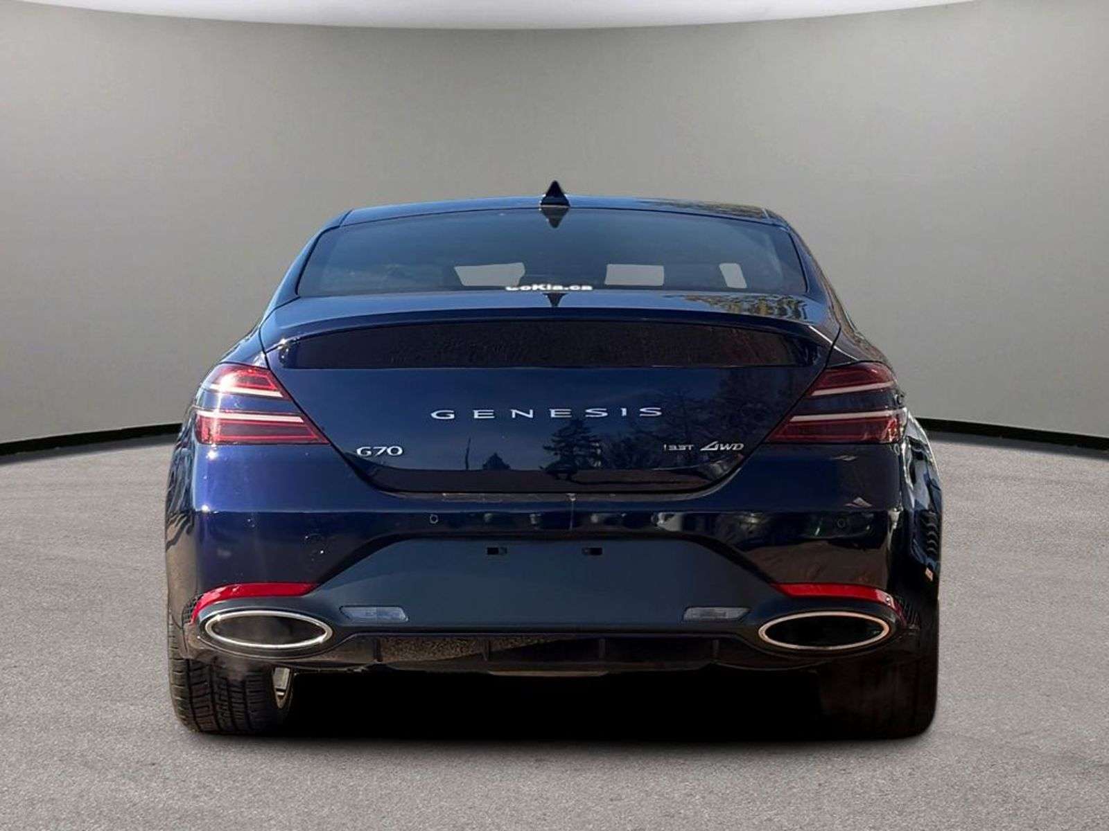 2023 Genesis G70