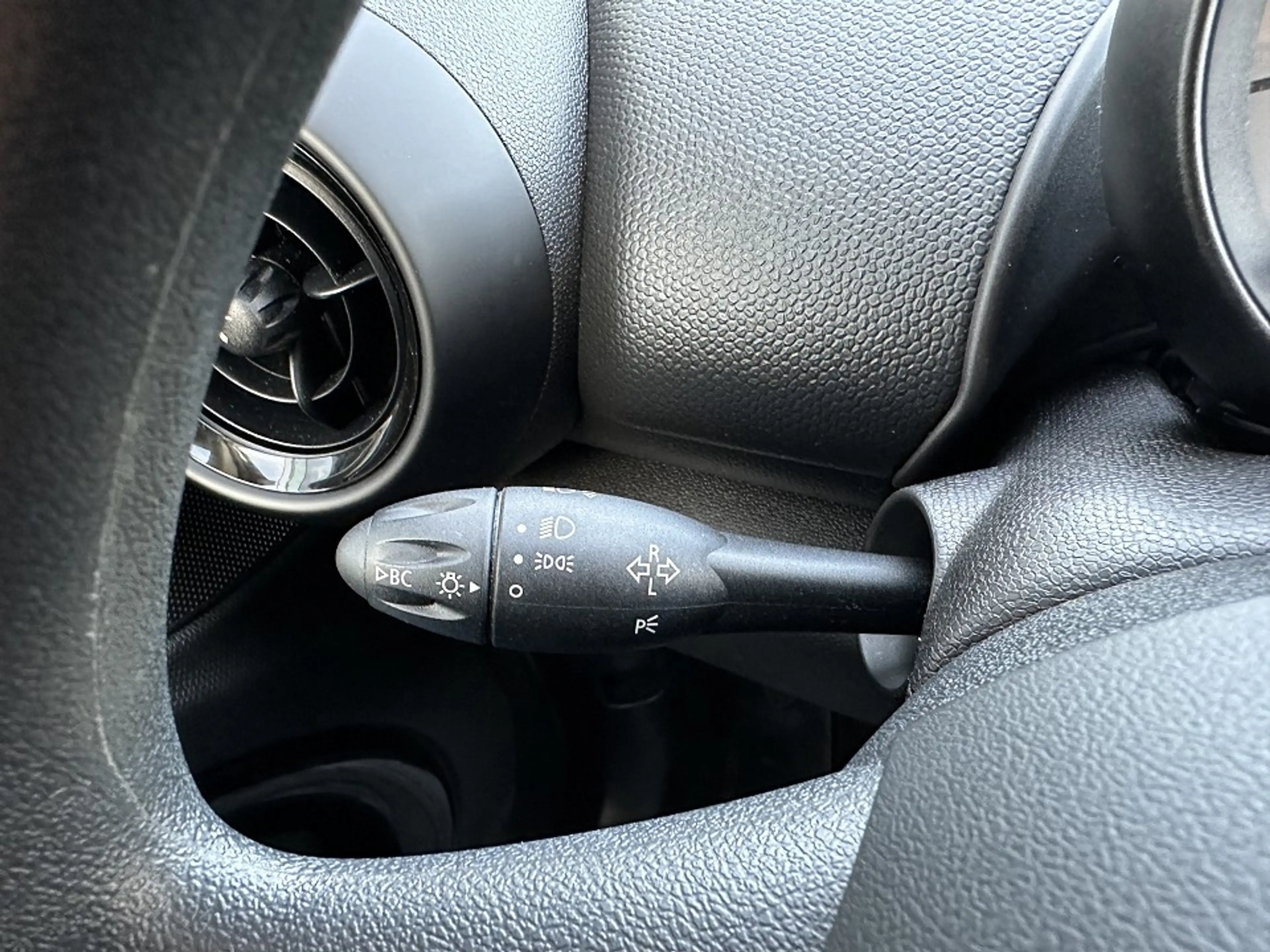 MINI One D Countryman 90PS KLIMA+EPH+RADIO+MP3+SITZHEIZUNG+ — photo 12