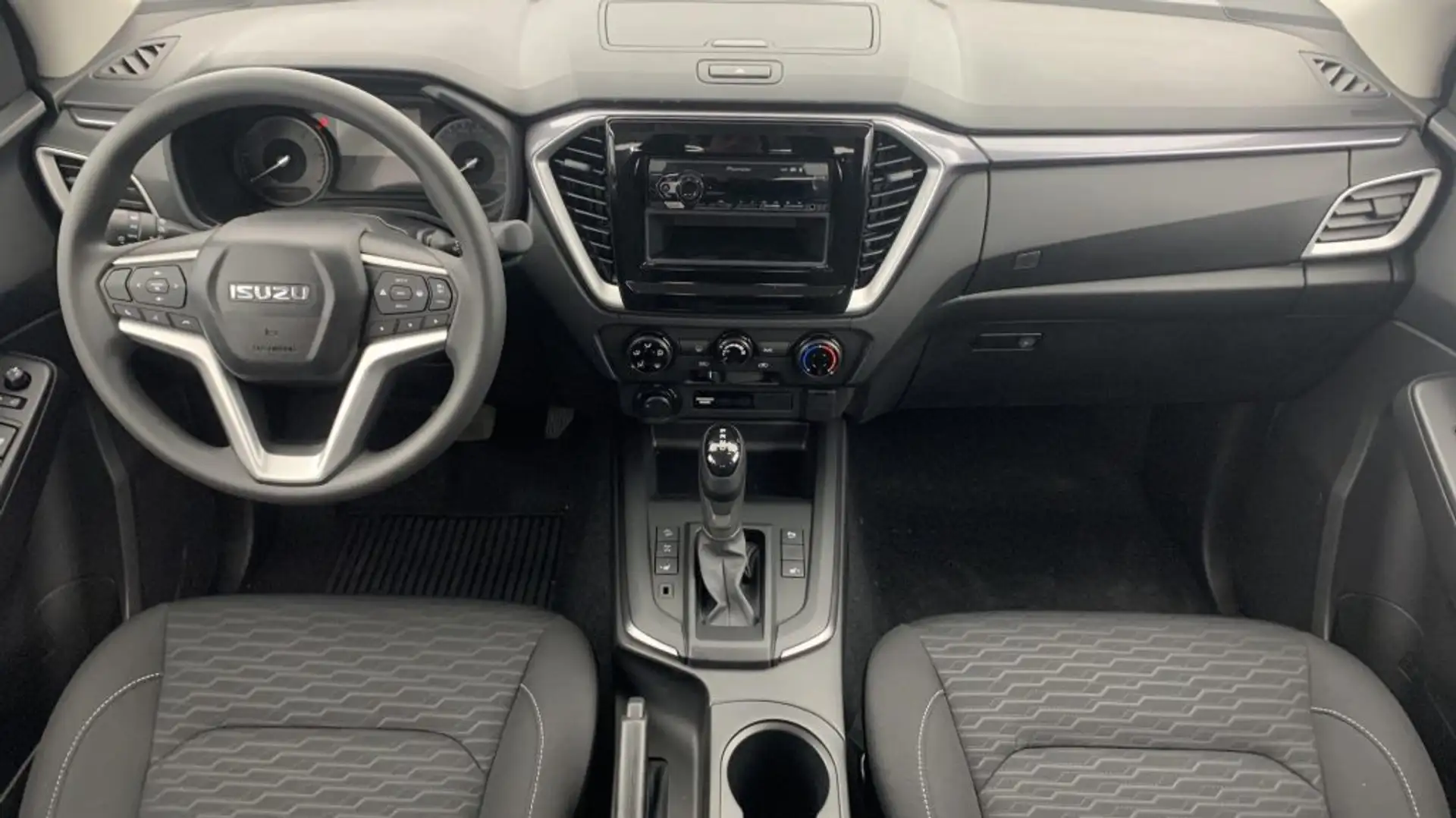 Isuzu D-Max N60 1.9 Space Cab BB 4X4 A/T Argento - 1