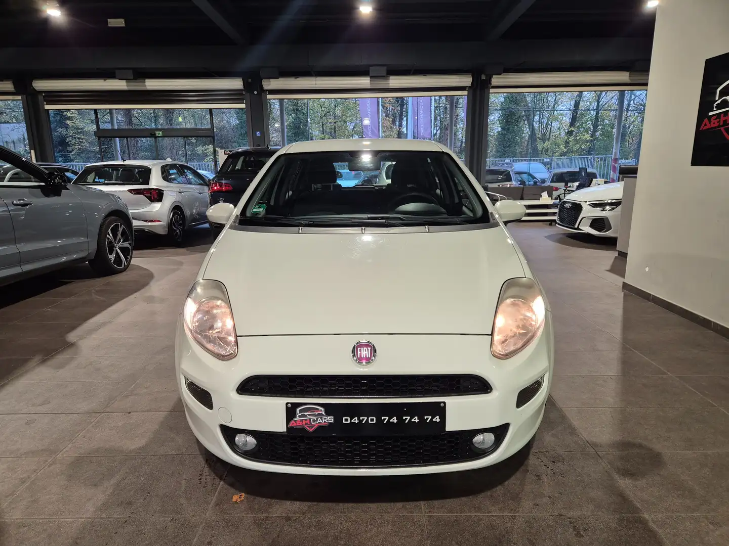 Fiat Punto Punto 1.2i Young II Blanc - 2