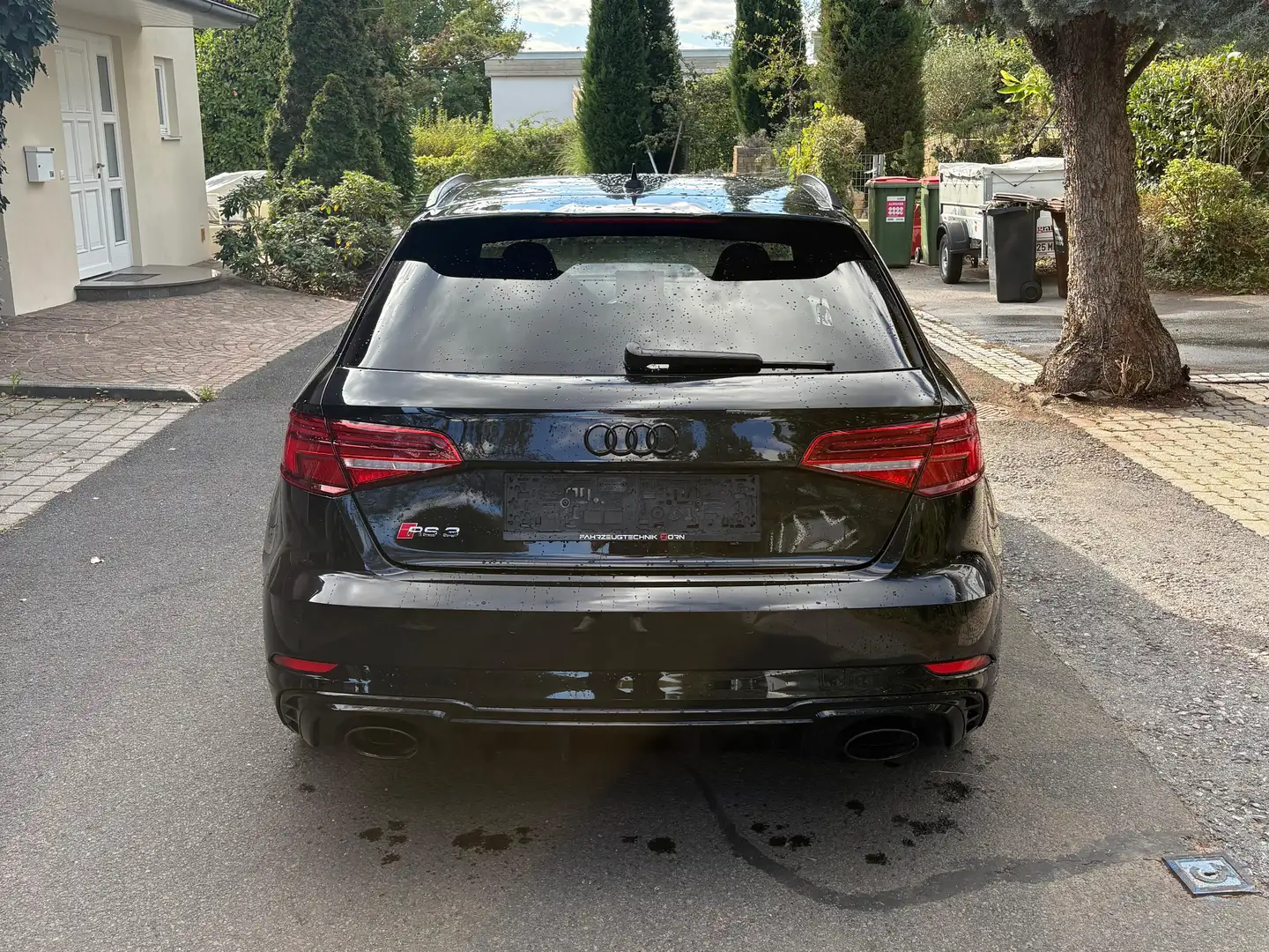 Audi RS3 RS3 SB 2,5 TFSI quattro S-tronic Schwarz - 2