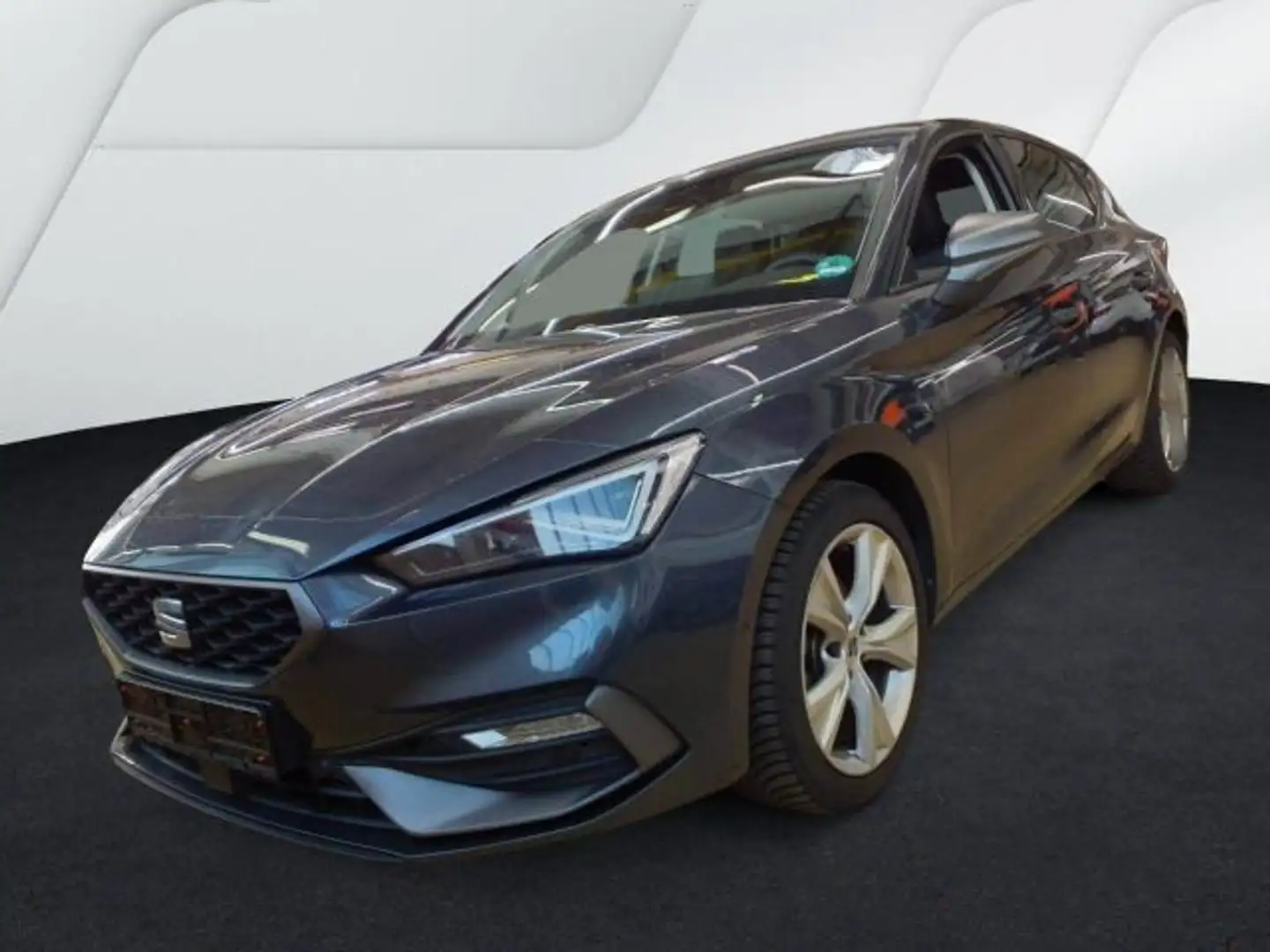 SEAT Leon 1.5 eTSI DSG FR MOD-2025 MATRIX NAVI+ KAMER Gris - 2