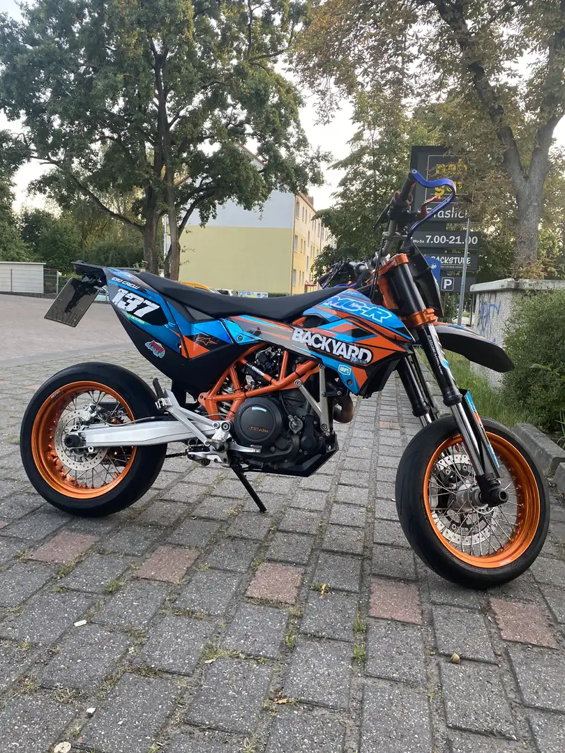KTM 690 SMC R - 1