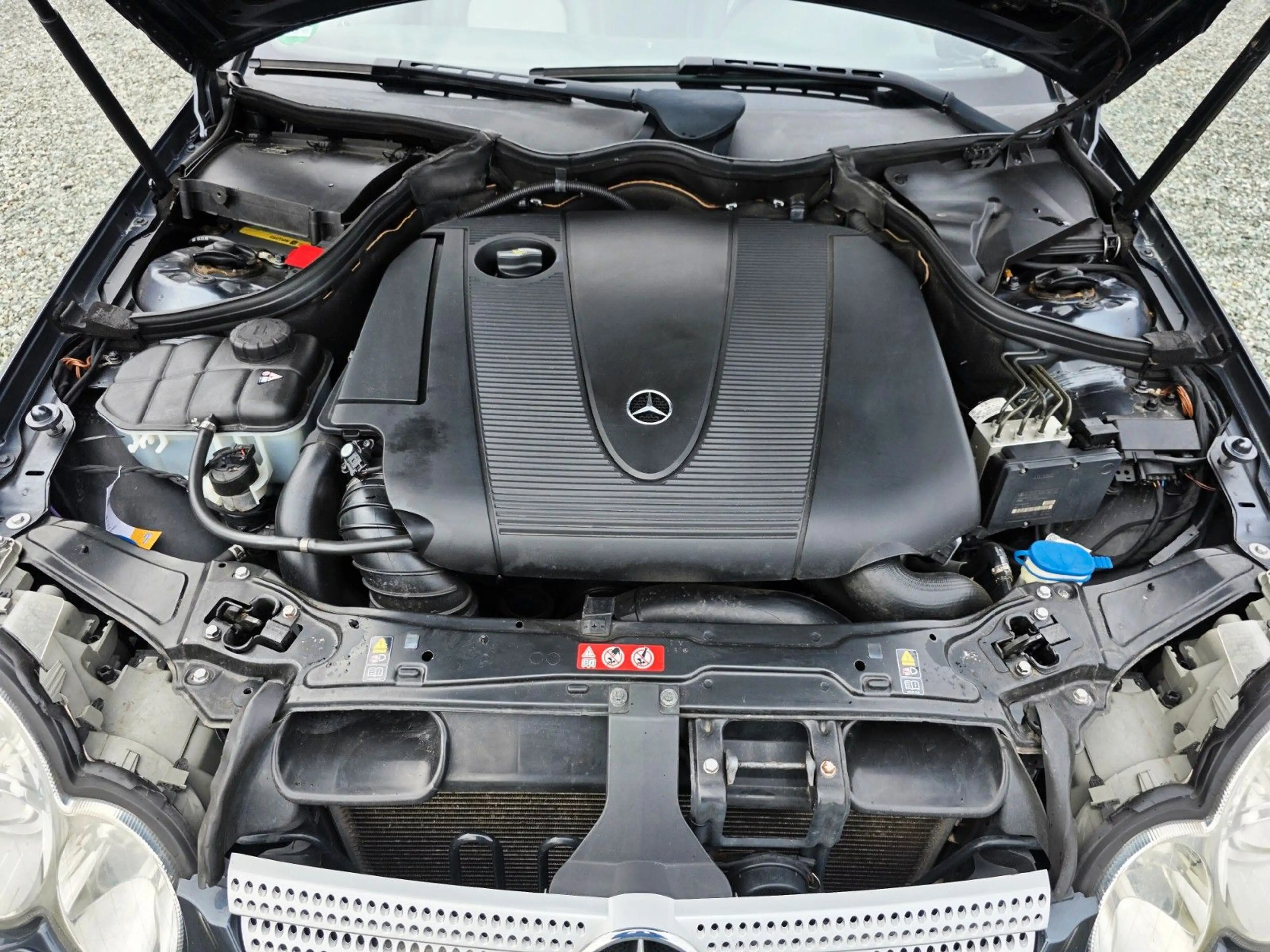 Mercedes-Benz C 220 CDI Evolution (PANO/XENON/LEDER/PDC/SHZ) — photo 4