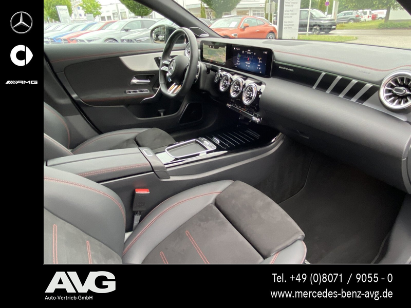 Mercedes-Benz CLA 35 AMG AMG CLA 35 4M Aero-Dyn.P Pano Burmester® Night-P — photo 9