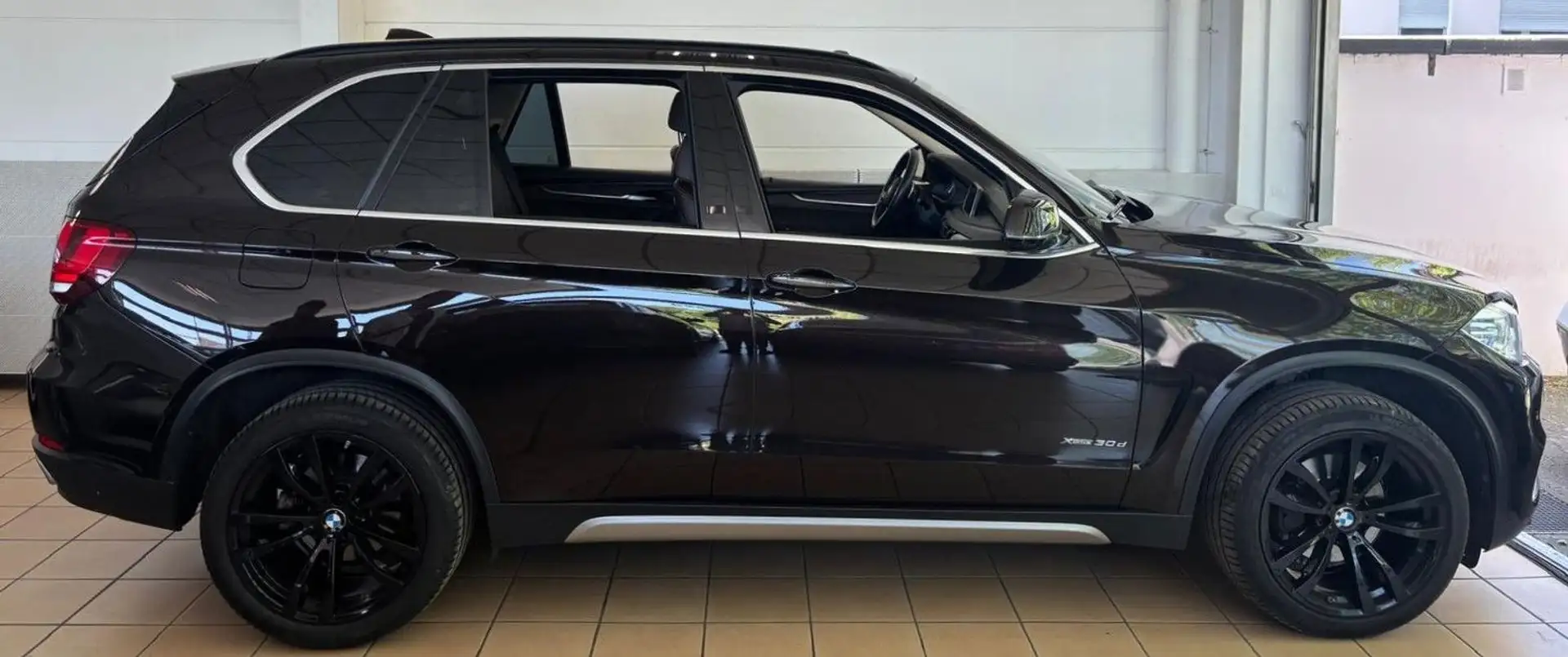 BMW X5 xDrive30d XENON HuD Pano Key-GO Kamera Touch 20Z" Marrón - 2