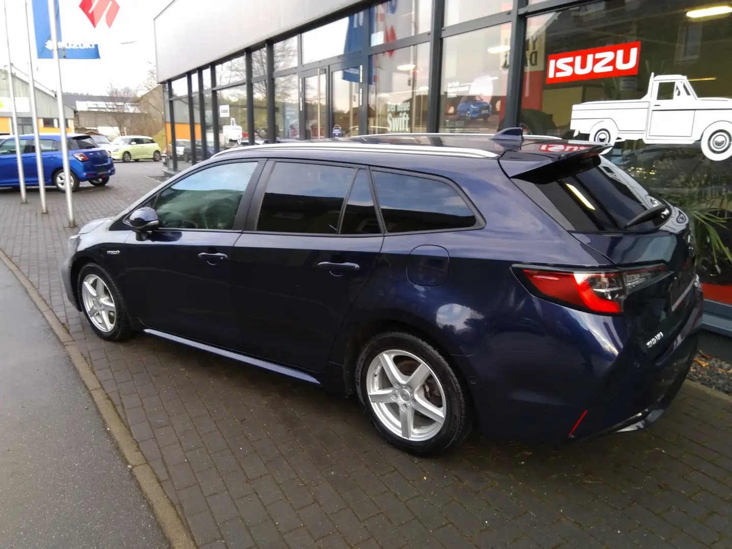 Suzuki Swace 1.8 Hybrid CVT Comfort+ Modrá - 2