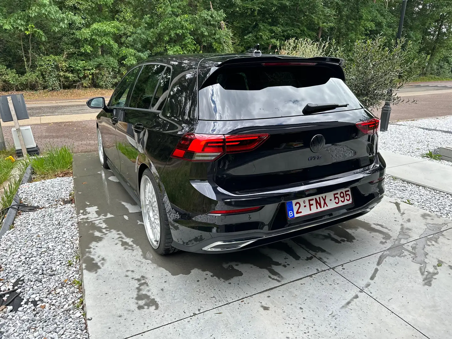 Volkswagen Golf GTE Golf 1.4 eHybrid OPF DSG GTE Zwart - 2
