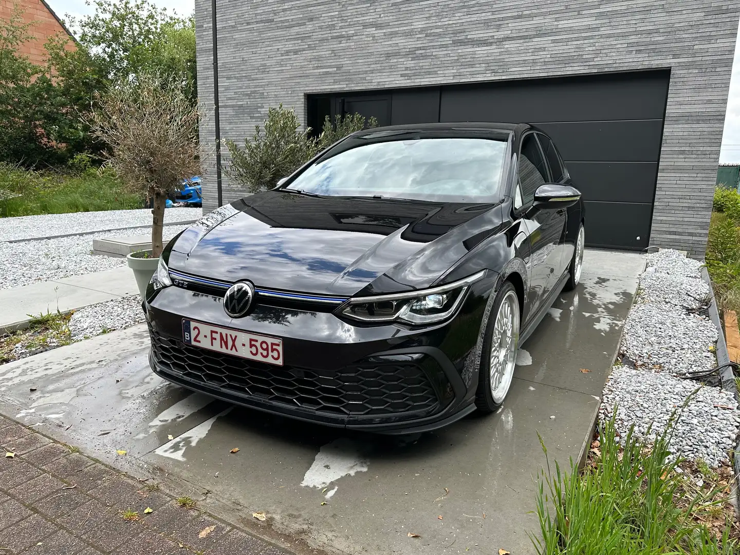 Volkswagen Golf GTE Golf 1.4 eHybrid OPF DSG GTE Zwart - 1