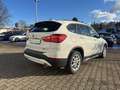 BMW X1 sDrive20i Advantage Navi+MFL+RFK+SHZ+PDC+GRA Weiß - thumbnail 4