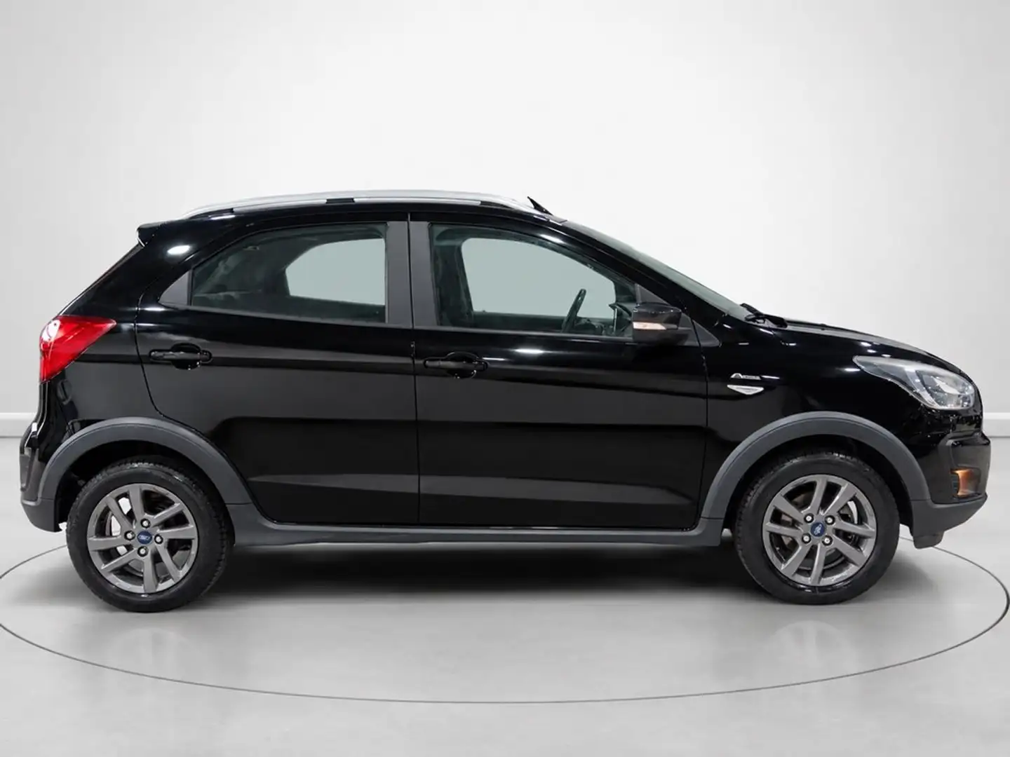 Ford Ka/Ka+ Ka+ 1.19 Ti-VCT Ultimate Negro - 2