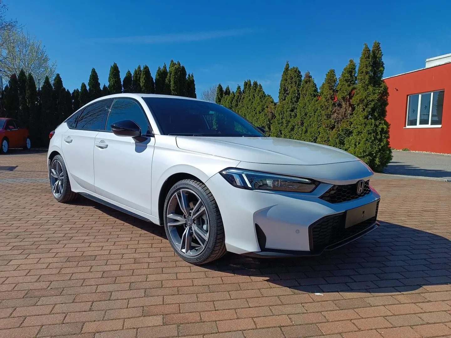 Honda Civic Civic 2.0 i-MMD Hybrid Advance e-CVT Aut. Weiß - 2