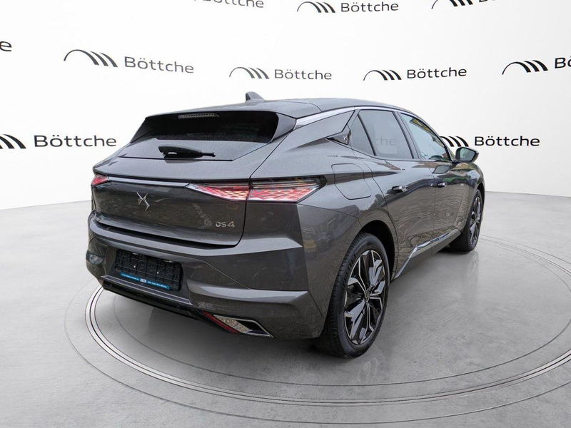 DS Automobiles DS 4 1.2 12V e-THP / PureTech — photo 4