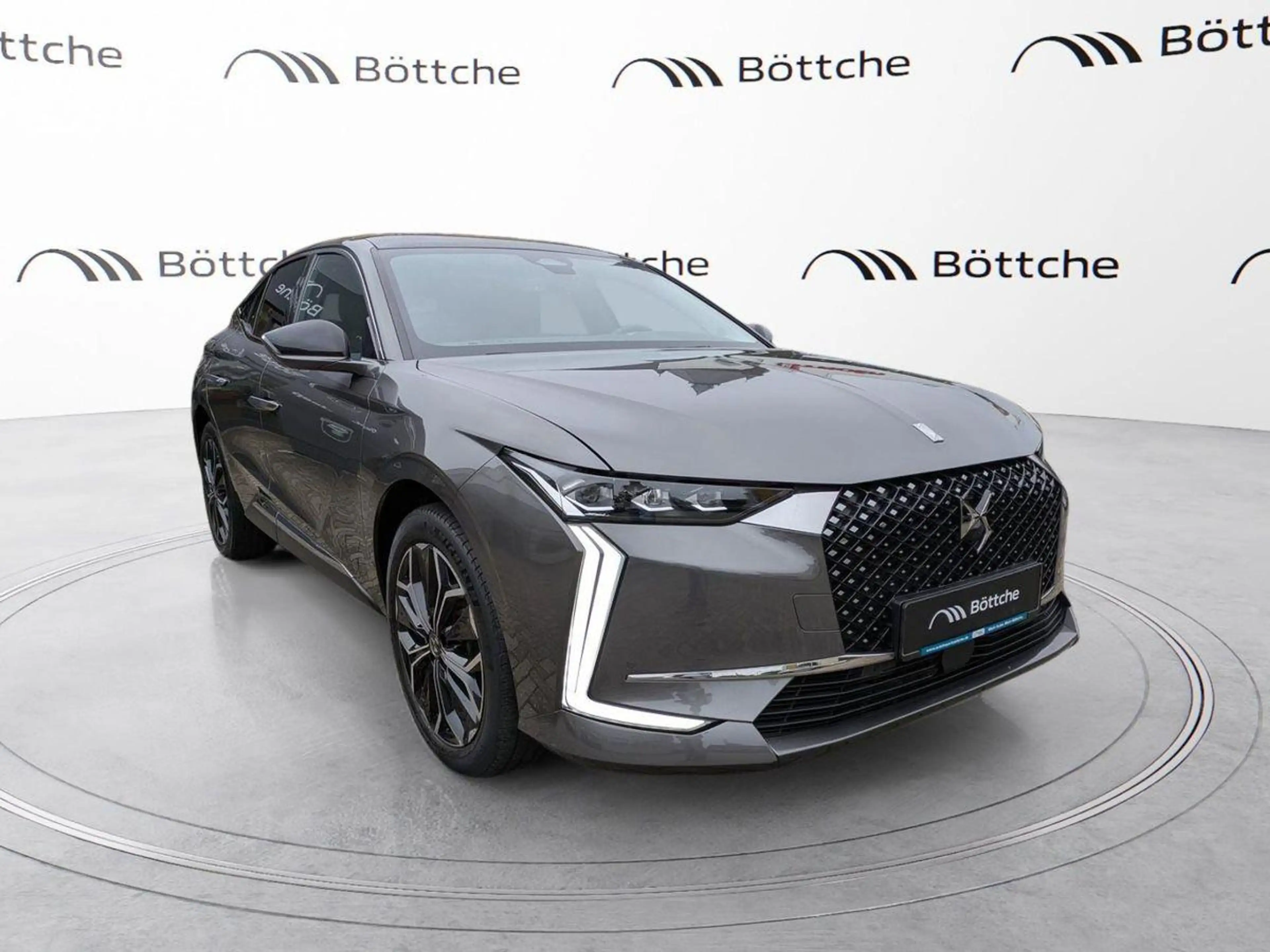 DS Automobiles DS 4 1.2 12V e-THP / PureTech — photo 3