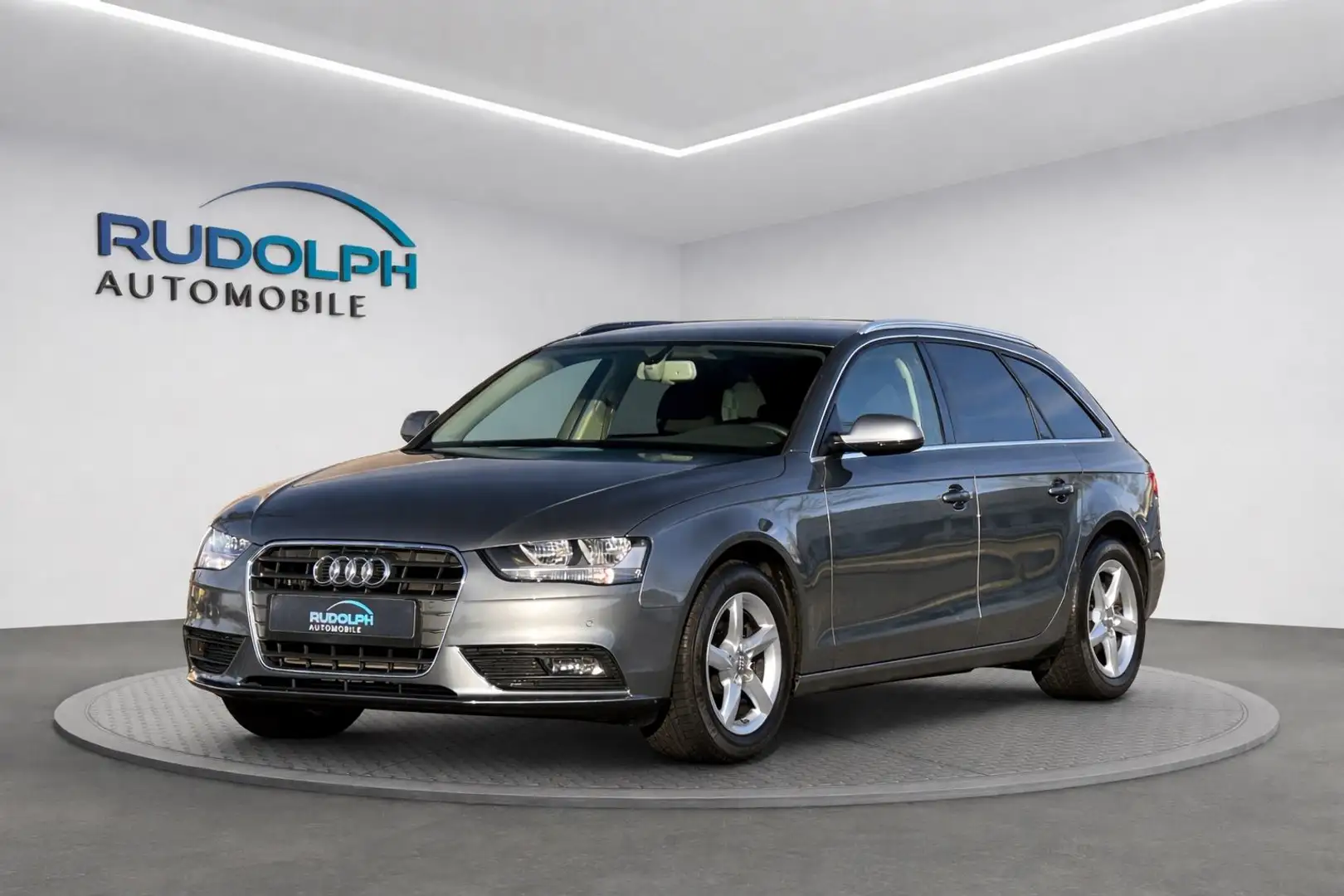 Audi A4 1.8 TFSI Ambiente Avant Grau - 1