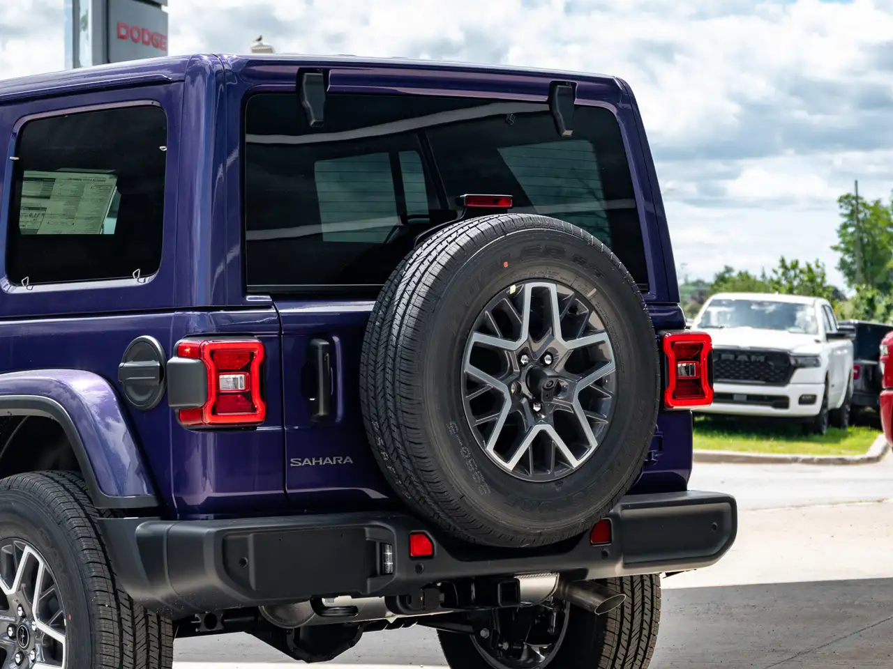 Jeep Wrangler снимка Jeep Wrangler