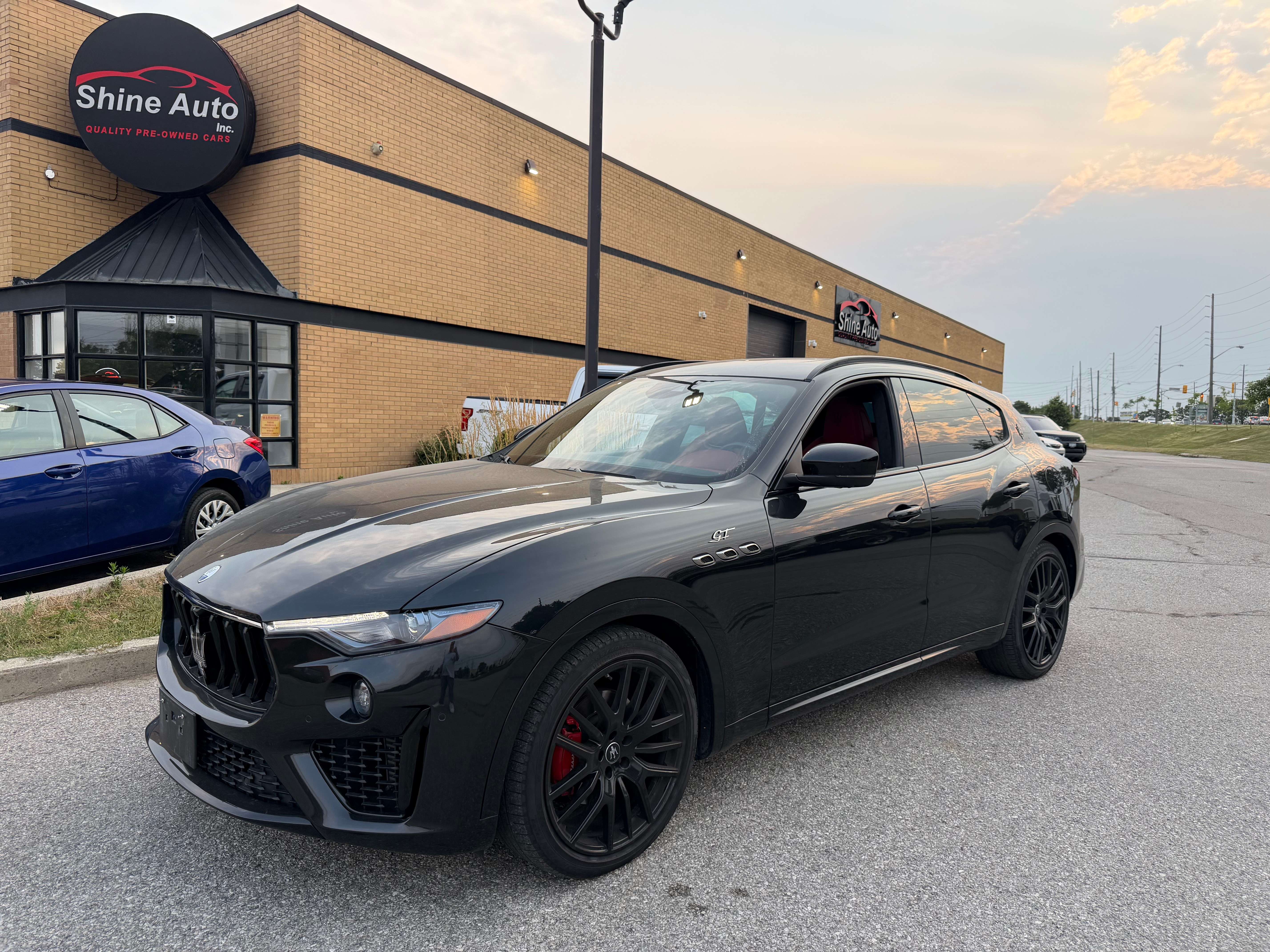 2022 Maserati Levante GT 1 Owner Clean Carfax Red Interior Certified