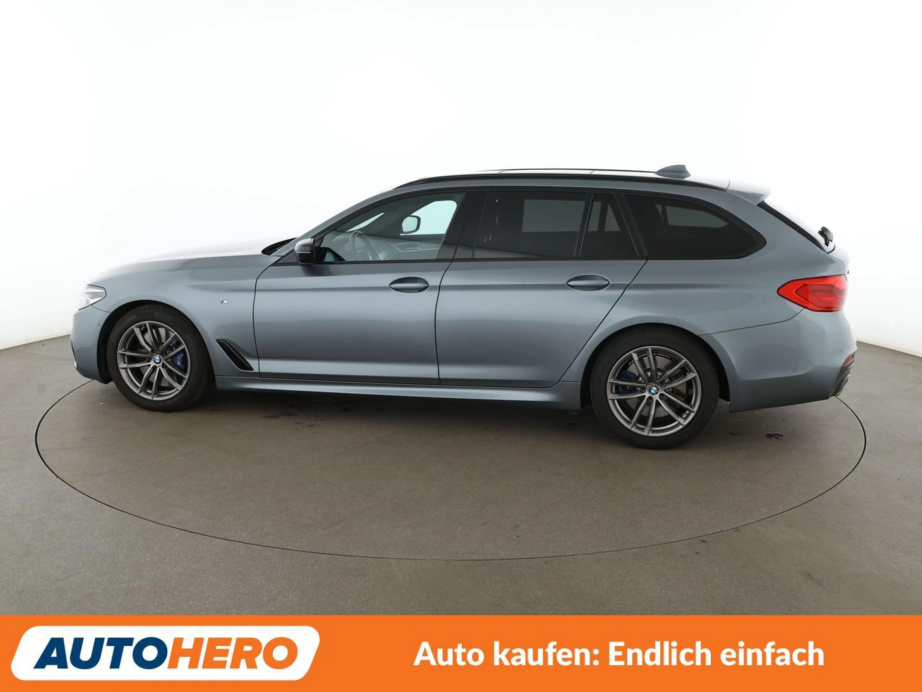 BMW 540 540d xDrive M Sport Aut.*NAVI*LED*ACC*HUD*CAM*PDC* — photo 3