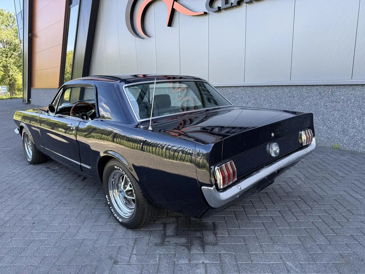 Ford Mustang Coupe, foto 6