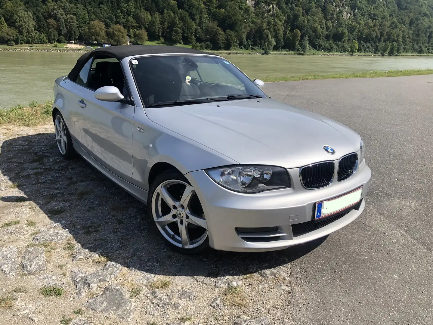 BMW 118 118d Cabrio - 1