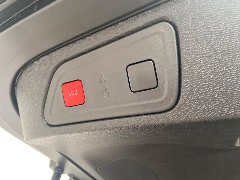 Citroen C5 Aircross Max Hybrid 145 Kamera Navi ACC LED — photo 8