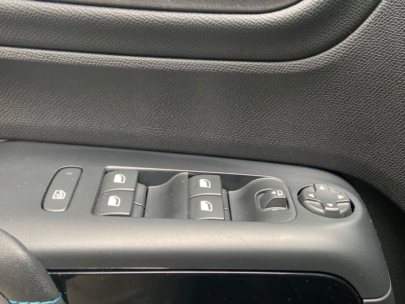 Citroen C5 Aircross Max Hybrid 145 Kamera Navi ACC LED — photo 14
