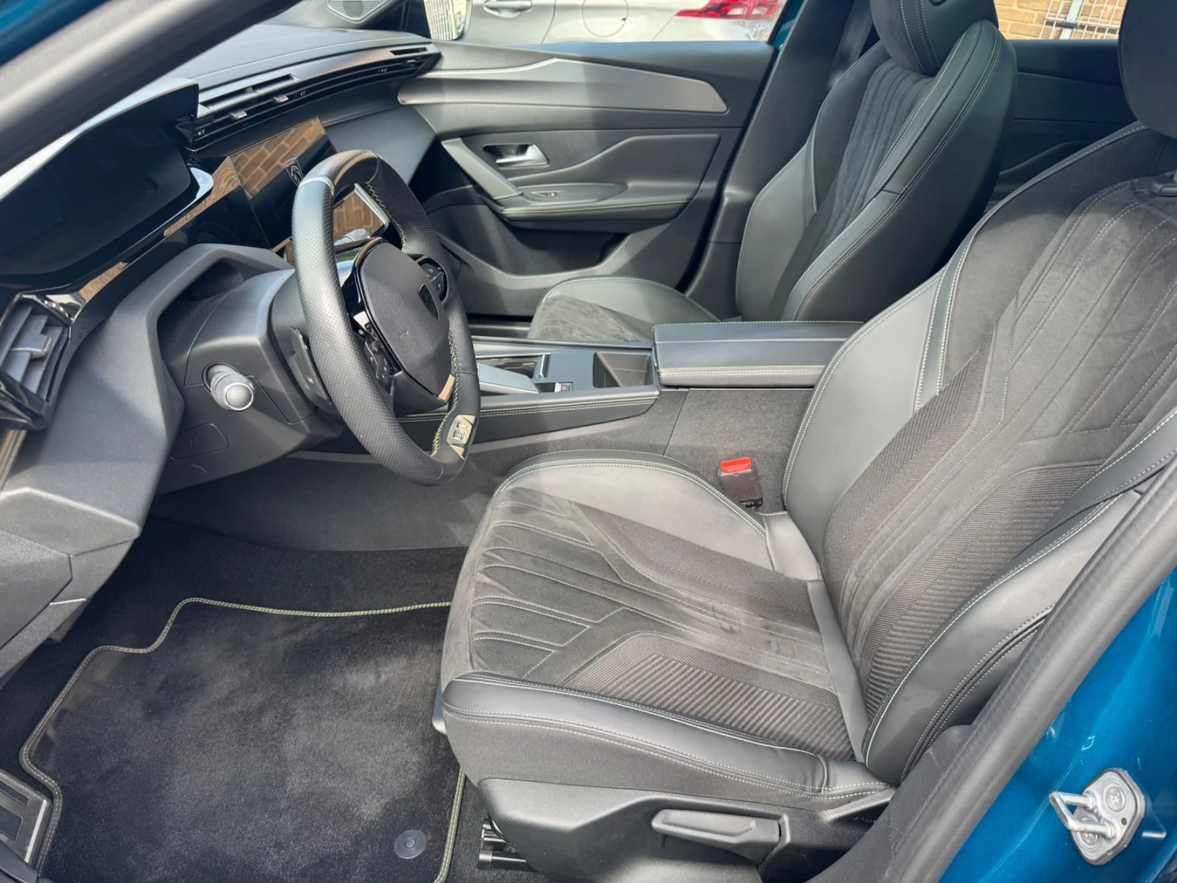 Peugeot 408 PureTech 130 GT-LED-RFK-GSD-TOP!!! — photo 7
