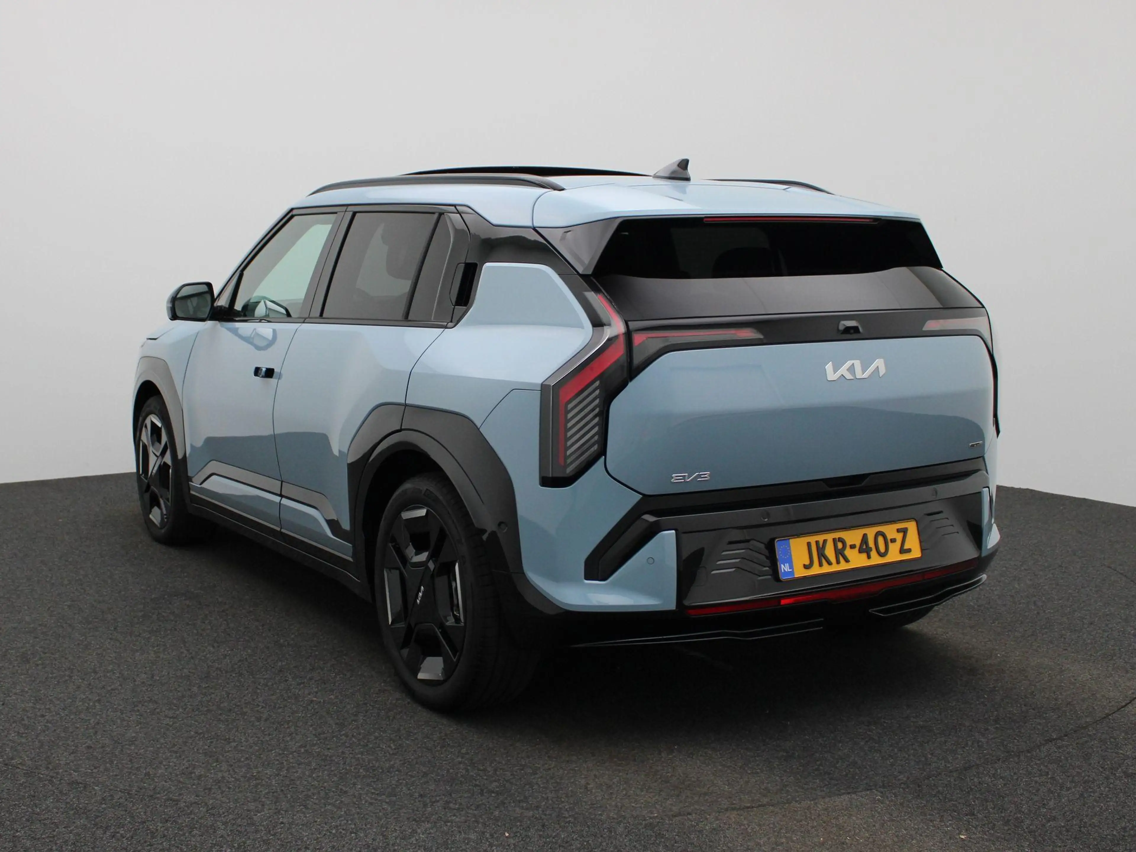 Kia EV3 GT-PlusLine 81.4 kWh | LED | Harman Kardon | Stoel — photo 2